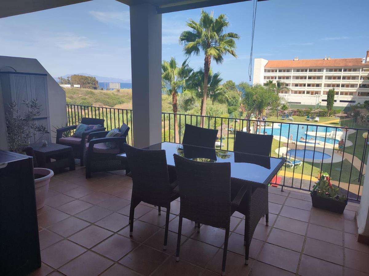 Apartamento Junto A La Playa Zona Tranquila Манилва Экстерьер фото