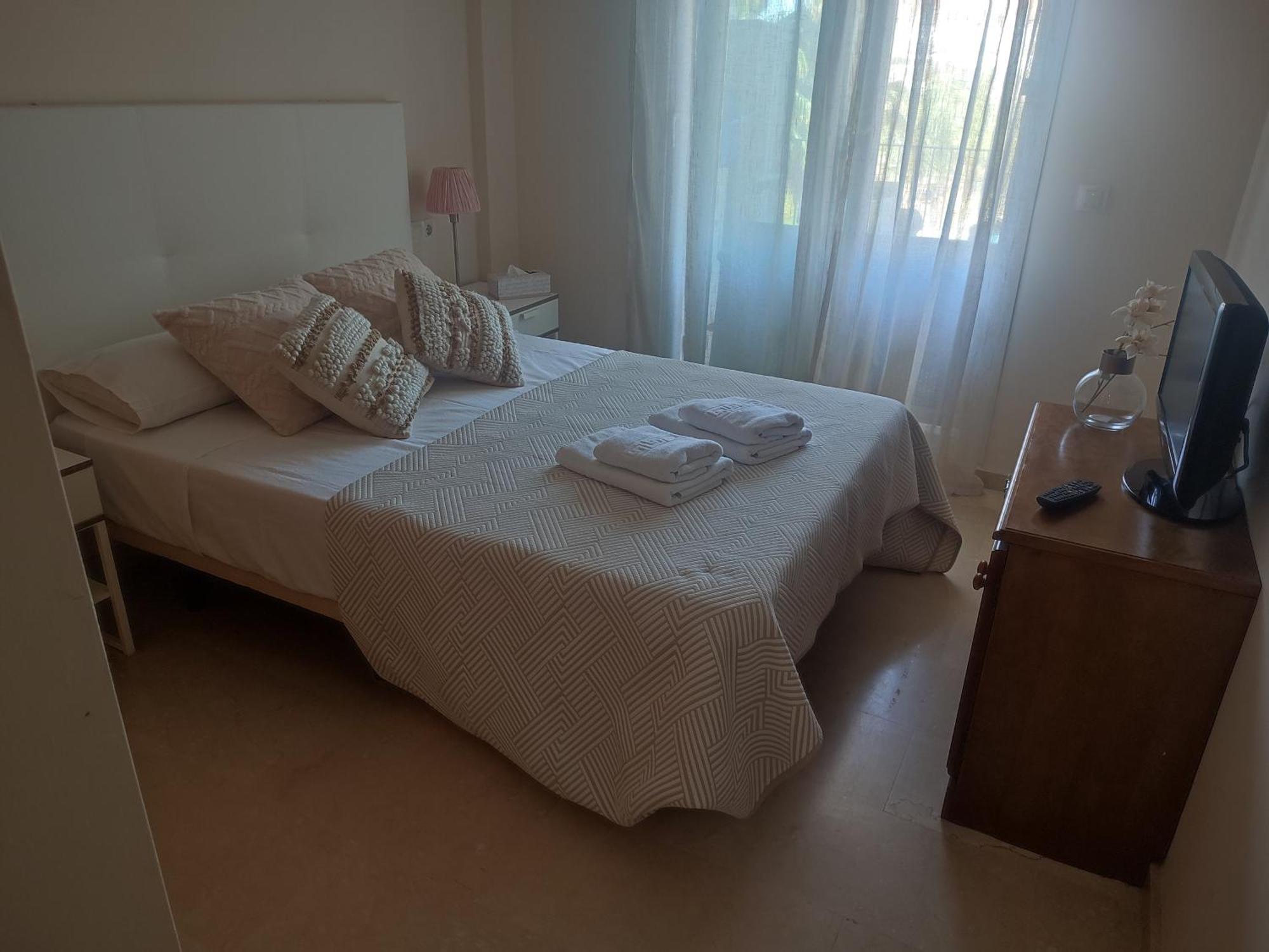 Apartamento Junto A La Playa Zona Tranquila Манилва Экстерьер фото